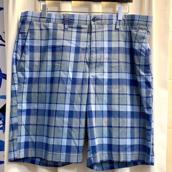 PGA Tour Other - Men’s PGA Tour Flat Front Golf Shorts Size